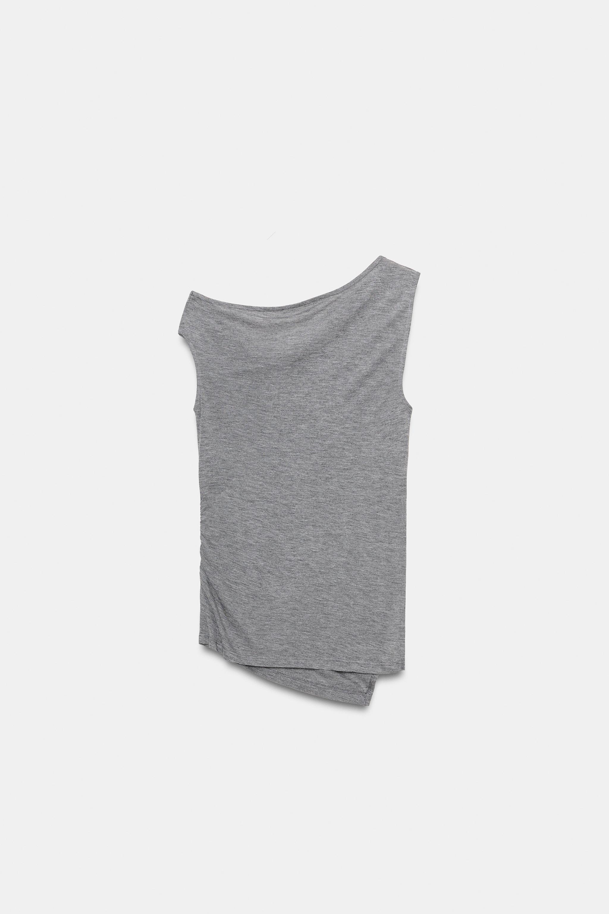 TOP ASYMÉTRIQUE DRAPÉ.